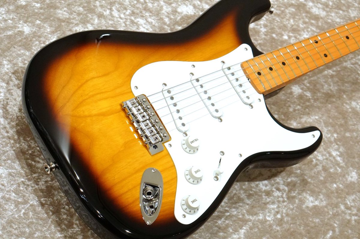 【エレキフロア新着入荷】 アッシュボディ&Fender Custom Shop製ピックアップ採用の限定モデルが大量入荷！！！ 今なら杢目も重量も選び放題です！！！ #fender #ギター #ストラトキャスター70周年 shop.kurosawagakki.com/items/search/m…