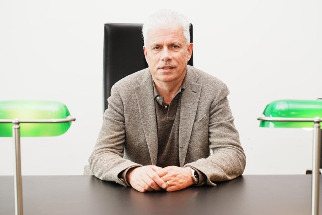 Rechter houdt vurig pleidooi voor meer vertrouwen in justitie: “Het verwijt van de ivoren toren? Vroeger misschien” dlvr.it/T52fsh