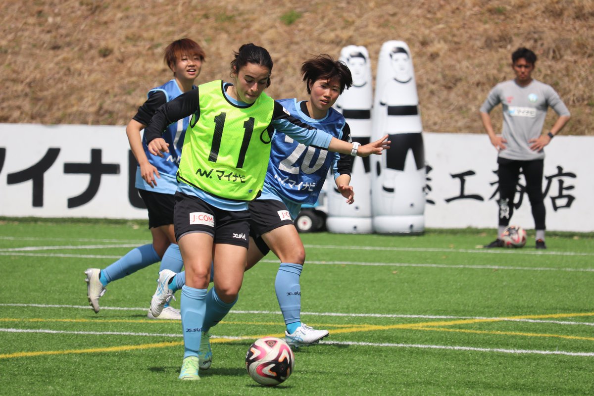mynavisendai's tweet photo. 🔵Training Photo🟢

練習後に #太田萌咲 選手の誕生日をお祝いしました🎂

🆕NEXT MATCH
📅4/14(日) ⏰14:00K/O 
🆚#サンフレッチェ広島レジーナ
🏟#味の素フィールド西が丘

#mynavisendai 
#マイナビ仙台レディース
#もえおめでとう https://t.co/8fFvVa7dNj