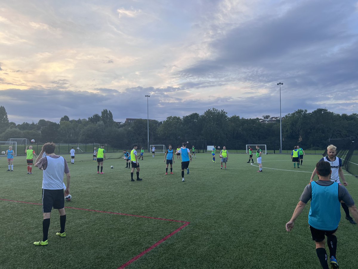 We’re back on three pitches tonight babbyyyy 🤩✨

Team training every week, details below 👇🏼 

⏰ 8pm
🗓️ Every Thursday
🏟️ Imperial Sports Ground, BS14 9EA 

#pantherspride #footballforall #inclusivefootball #lgbtfootball #lgbtqfootball #socialfootball
