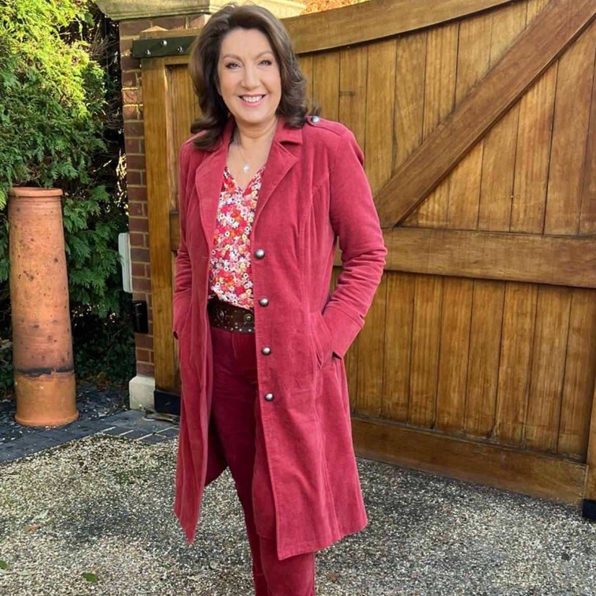 Happy birthday to the legend that is @thejanemcdonald, from all Cuffe & Taylor. We *love* working with you, and can't wait to see you on tour! ❤️ With all our love,