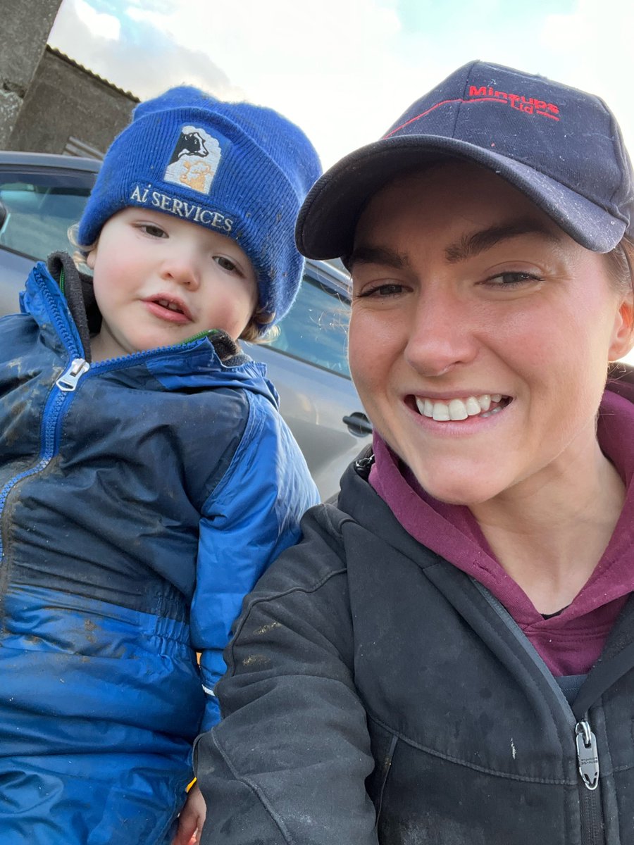 UFU women in agriculture profile featuring agriculture account manager at Dunbia, wife and mum, Claire Martin, from Newtownards, Country Down. ufuni.org/?p=9019&previe… | @DunbiaGroup