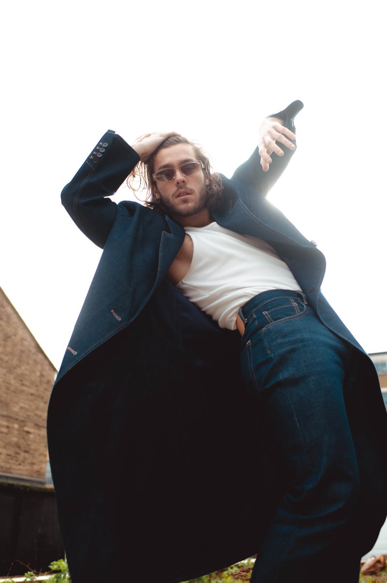 1883 meets former @Eurovision entrant @BenjyIngrosso. He chats about his smash hit #Kite, the new remixed version w/ @alexander_olly, his #BetterDays Tour + writing w/ Björn from @ABBA. 1883magazine.com/benjamin-ingro… #BenjaminIngrosso #OllyAlexander