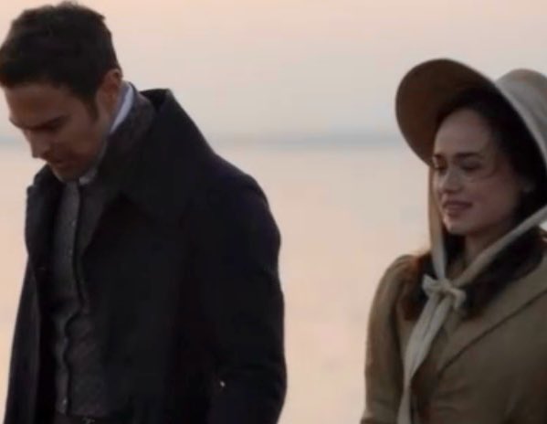 tipsmom3's tweet photo. Things only get more adorable from there! Everyone goes on a beach walk, & Sid feels he can trust Char enuf 2 request a favor. Nothing titillating—he just needs some help w/ Geo. *Sidlotte flirting intensifies*🥰#Episode3Rewatch #SanditonSeason1 #SidlotteForever #SidlotteInLove https://t.co/DeJnYi9kVC