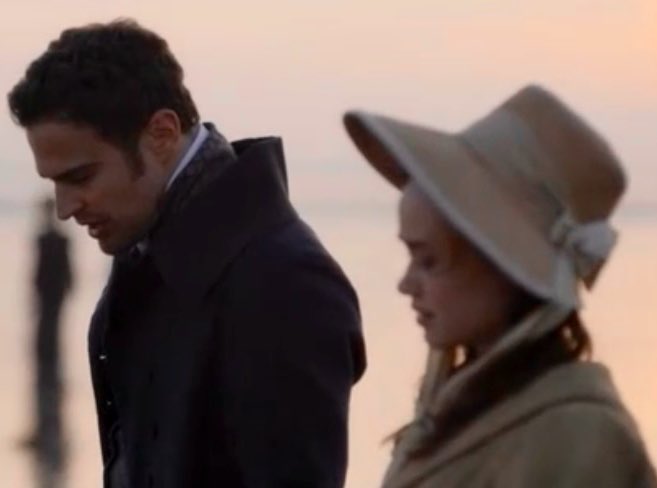 tipsmom3's tweet photo. Things only get more adorable from there! Everyone goes on a beach walk, & Sid feels he can trust Char enuf 2 request a favor. Nothing titillating—he just needs some help w/ Geo. *Sidlotte flirting intensifies*🥰#Episode3Rewatch #SanditonSeason1 #SidlotteForever #SidlotteInLove https://t.co/DeJnYi9kVC