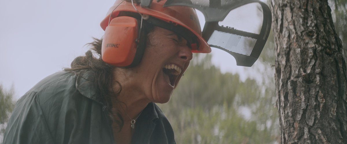 la_kaseta's tweet photo. ✨Preestrena! 🎥Dimarts 9 d’abril a les 20 h preestrenem el curtmetratge “Minvant”, als Cinemes Girona de Barcelona. Un film produït per La Kaseta Ideas Factory, i dirigit per @ariadnasanegre que il·lumina el viatge emocional de la menopausa 🌺
#Minvantshortfilm #CinemesGirona https://t.co/rmLkKvXszF