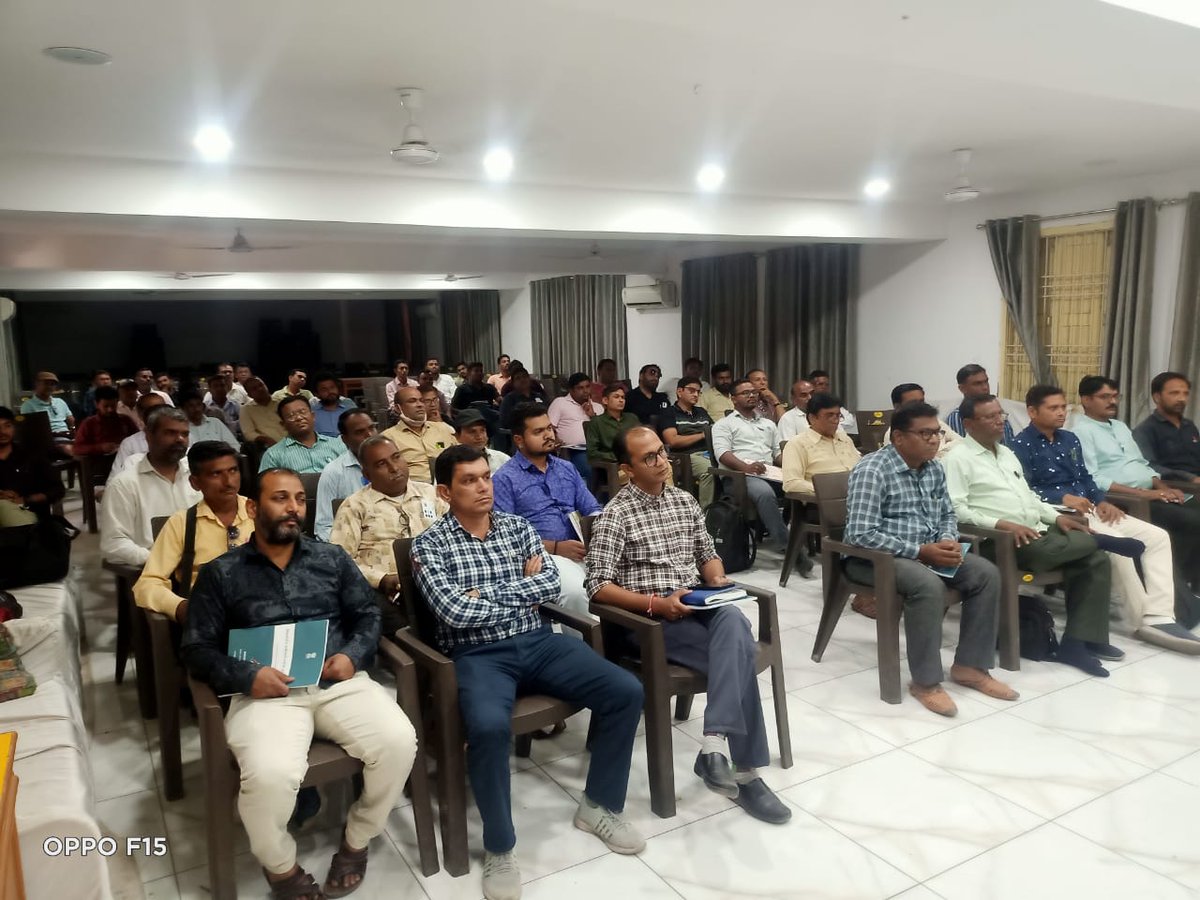 21 -છોટા ઉદેપુર સંસદીય મતવિસ્તારમાં સમાવિષ્ટ 140 -ડભોઇ વિધાનસભા મતદાર વિભાગ આગામી લોકસભા ચૂંટણી અન્વયે Presiding / FPO પહેલી તાલીમનું તા. 03.04.2024 આયોજન કર્યું.<a href="/CEOGujarat/">Chief Electoral Officer, Gujarat</a> <a href="/collectorcu/">Collector Chhotaudepur</a> <a href="/DEOVADODARA/">District Election Officer Vadodara</a> 
<a href="/SdmDabhoi/">Deputy Collector & SDM Dabhoi</a>