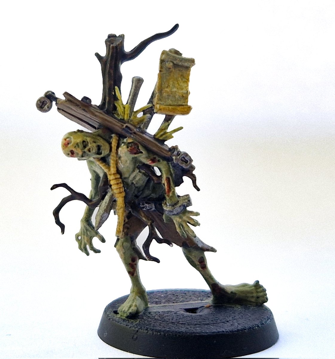 HeathenMyself's tweet photo. More zombies slowly getting through the cursed city box 

#Warhammer #cursedcity #mini #minipainting https://t.co/p4QFdXo6fn