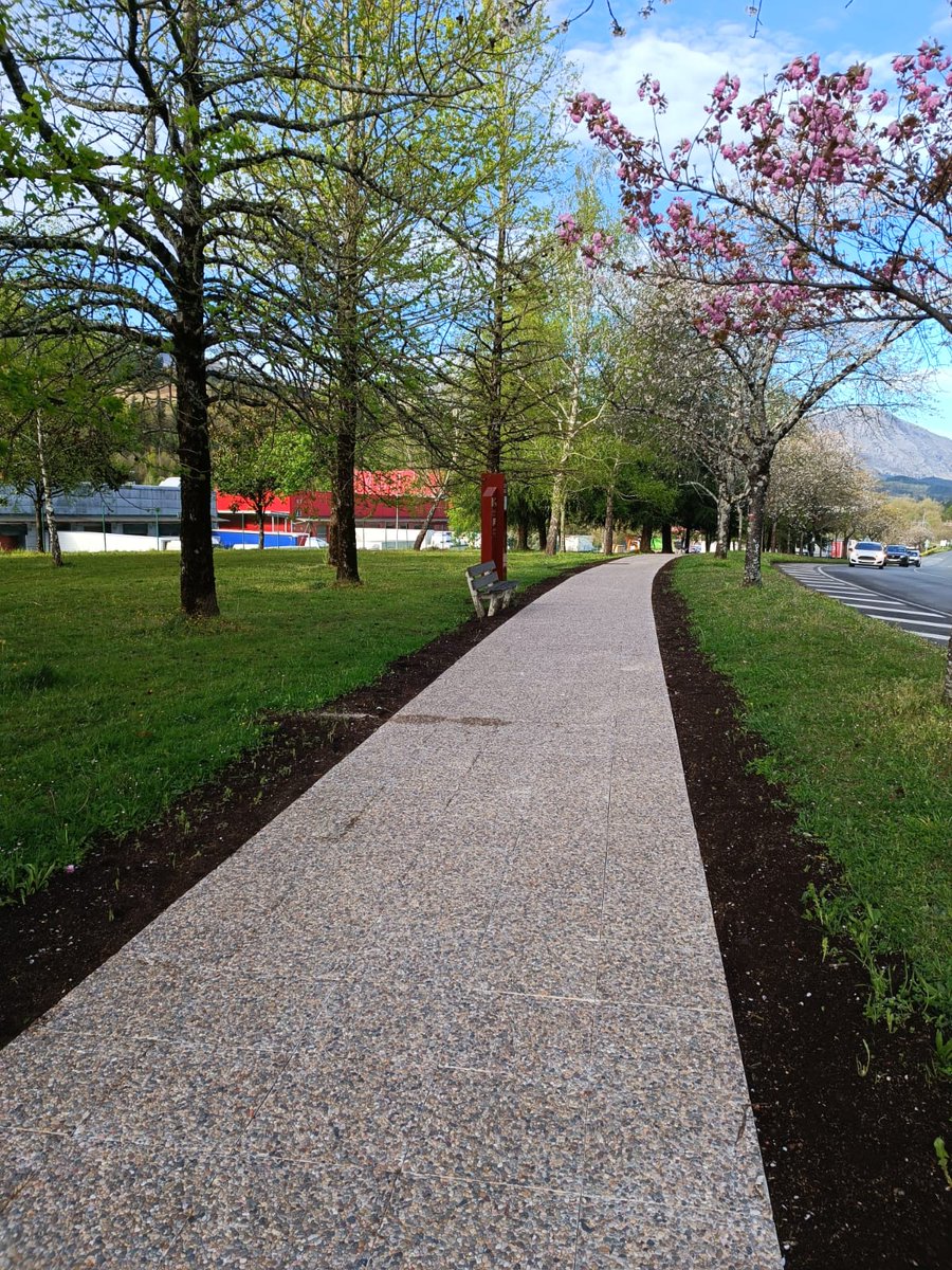 🚶‍♀️[eus] San Agustin auzoko pasealekua herritarrei ireki zaie aste honetan elorrio.eus/eu-ES/Albistea… 🚶‍♂️ [cas] El paseo del barrio San Agustín ha quedado abierto al público esta semana elorrio.eus/es-ES/Noticias…