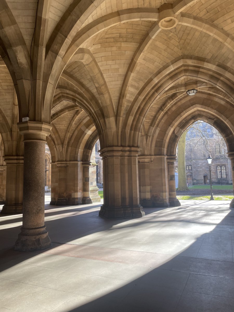 It's a beautiful spring day, with the sun trickling through the @UofGlasgow Cloisters. Where is your favourite place on campus to enjoy some good weather? ☀️🌷
