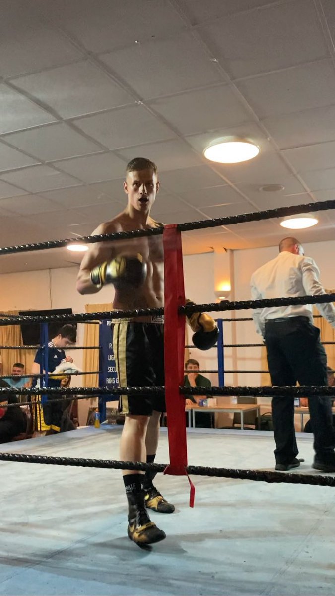 JackwilsonUK's tweet photo. @Beno_ldn 🗣️ Oh Benny Boyyy The Raging Wolf is calling…🥊🐺🟡⚫️ @Beno_ldn ⏳👀

Ready for your hiding yet you little yapping cuck? 🙇🏼‍♂️🐺 https://t.co/t2BRyCatLT