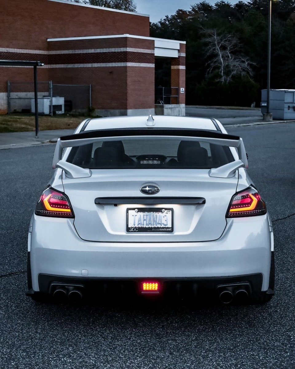 _jamesgalgano's tweet photo. INTRODUCING!! The 2014+ Subaru WRX STI 🤍           

Super clean and tastefully modified ! 👌🏼

What’s your favourite generation of STI !? 👀

👇🏼👇🏼👇🏼 COMMENT BELOW 👇🏼👇🏼👇🏼 https://t.co/paY0KS1BOB