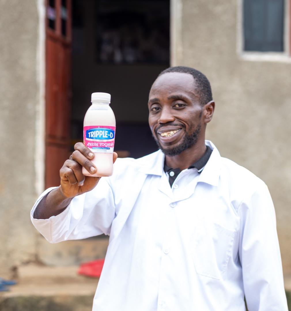 Adding value to #dairy products to seize opportunities, Dickens produces &amp; sells fresh yogurt, earning him a daily profit of Ugx 80,000. "Thanks to @thesayproject for the support to live my dream! I will be 🇺🇬's premier yogurt supplier one day" - Dickens. <a href="/NLinUganda/">Embassy of the Netherlands in Uganda</a> <a href="/dlabwon/">Moses Cik</a>