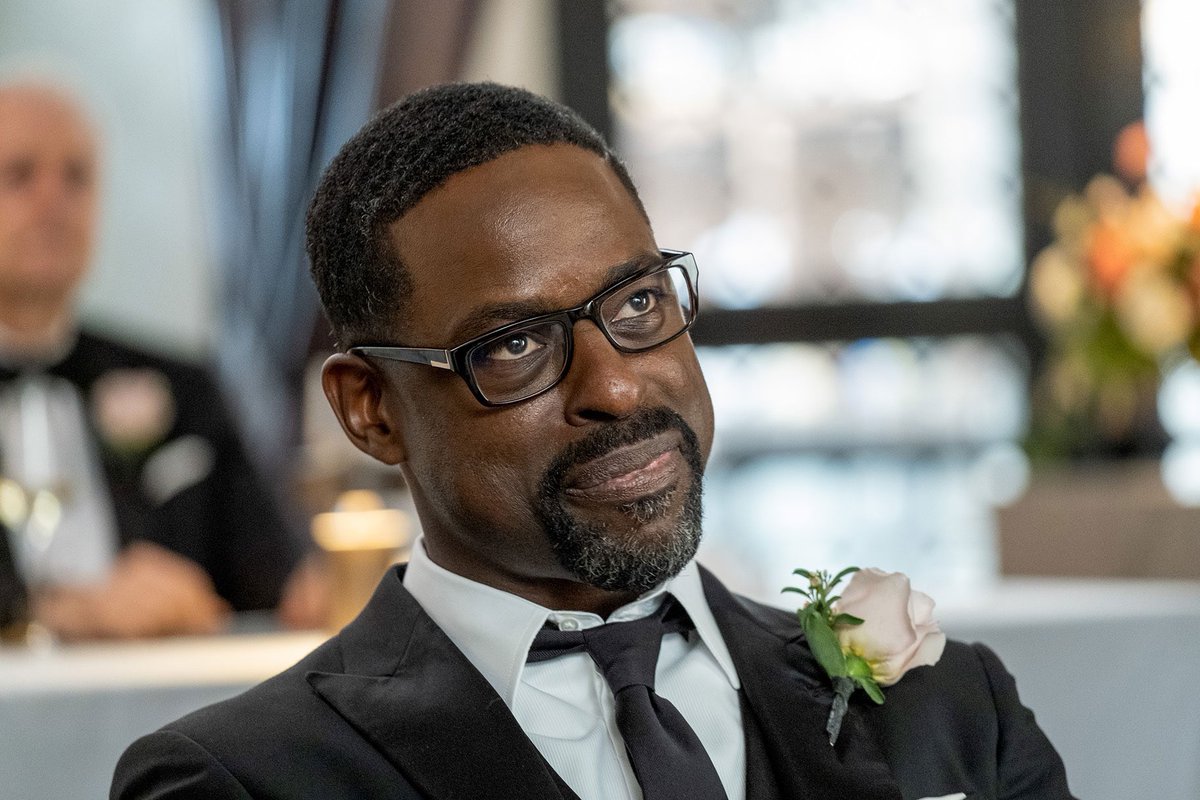CS11__'s tweet photo. The biggest praise towards Steven Yeun &amp; Sterling K. Brown for delivering some of the greatest voice acting i’ve ever heard in the INVINCIBLE S2 Finale. https://t.co/qNoWN1WJDO