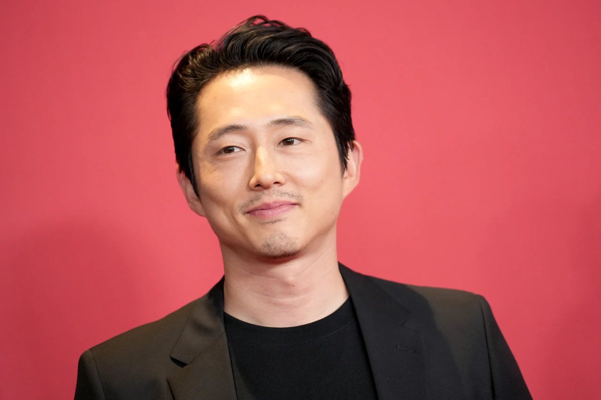 CS11__'s tweet photo. The biggest praise towards Steven Yeun &amp; Sterling K. Brown for delivering some of the greatest voice acting i’ve ever heard in the INVINCIBLE S2 Finale. https://t.co/qNoWN1WJDO