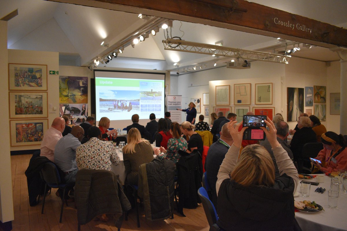 🌿 Last week, we hosted Community Foundation for Calderdale's members meeting in the Crossley Gallery, sponsored by residents Greenarc - we had a blast! Interested in holding an event of your own? 🔗deanclough.com/event-spaces/