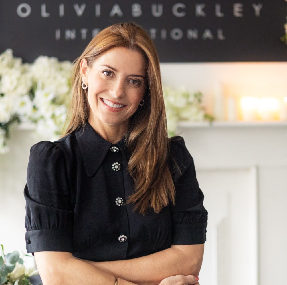 Meet @_OliviaBuckley, the visionary wedding planner behind some of the most iconic celebrations at #AshfordCastle. Learn more about her extraordinary journey on our blog; ow.ly/92Wx50R8bvI #RedCarnationHotels #OliviaBuckleyInternational