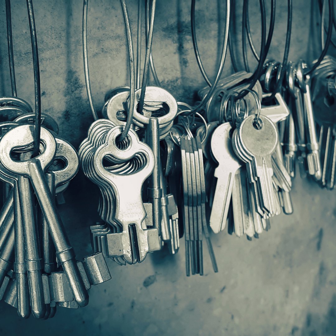 BBLocksmithsLLC's tweet image. Key snapped in the lock? Bell Brothers Locksmiths llc is here to help with lock repair &amp;amp; replacement services. Just call (321) 378-4225 for quick and reliable assistance in Brevard County!
#BrokenKey #LockRepair #QuickAssistance
bellbrotherslocksmithsllc.com