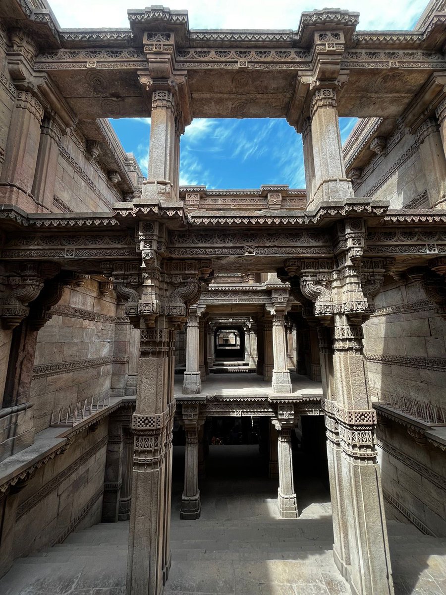 What a wonderful start to the day visiting the stunning #Adalaj step well in #Ahmedabad! 🇮🇳 is full of so many beautiful sites & I'm excited to explore as much as I can over the next 3 years. Which part of #IncredibleIndia should I visit next? @GujaratTourism