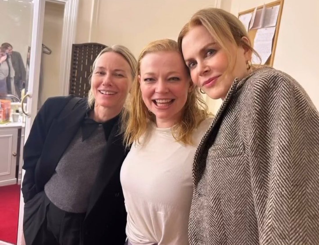 Naomi Watts, Sarah Snook, and Nicole Kidman backstage after The Picture of Dorian Gray 🔥