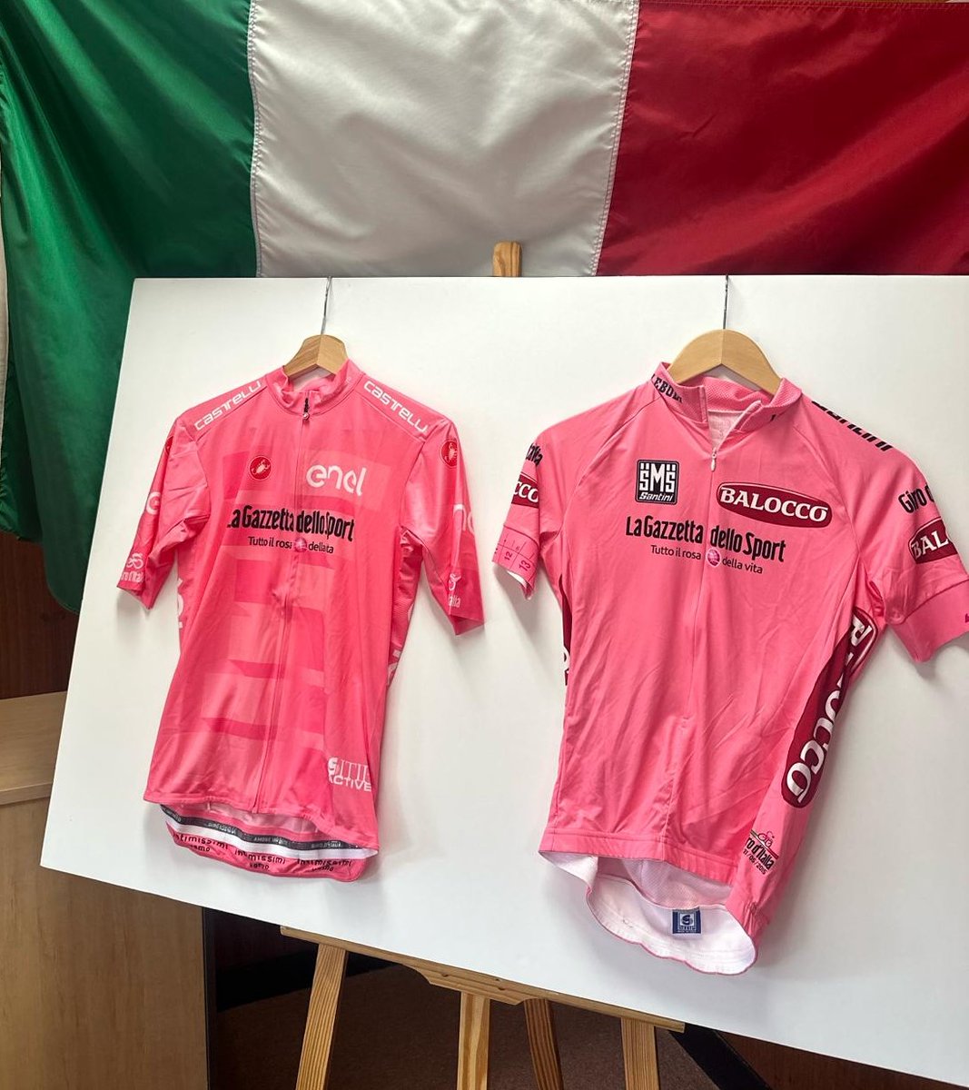 🩷🚴 There are still a few seats available for the event 'Waiting for the Giro d'Italia' on the 10th of April at 6pm Australian Institute of Sport If you wish to reserve your spot please book here 👇 events.humanitix.com/waiting-for-th… ⏰Registration closes tomorrow at 1pm AEDT #GirodItalia