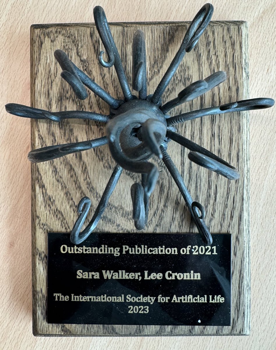 Amazing artifact to be awarded for our assembly theory paper mdpi.com/1099-4300/24/7… Well done to our teams! @Sara_Imari