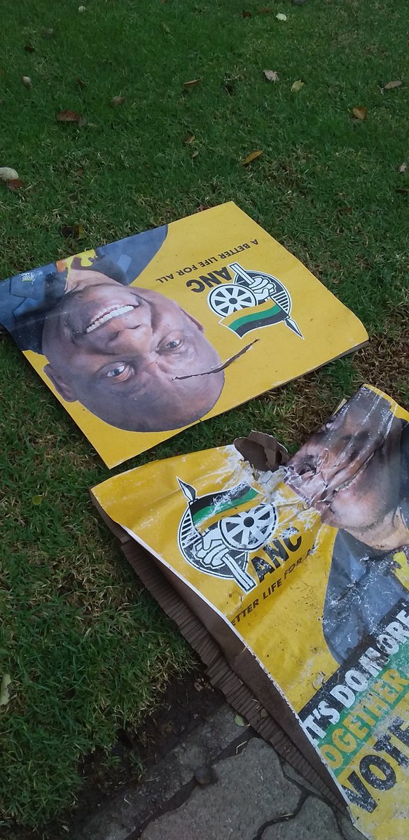Stoute_SA's tweet photo. Scores of ANC election posters washed away by mild thunderstorms across Johannesburg on Wednesday evening.

The posters, installed on Wednesday late afternoon, can be seen laying to waste next to those of the DA and Action SA, which have been there for weeks. https://t.co/euF1bJ05WN