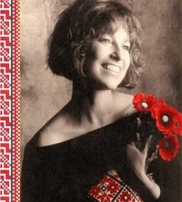4 квітня 1953 року народилась Квітка Цісик. Американська співачка українського походження. Наш золотий голос