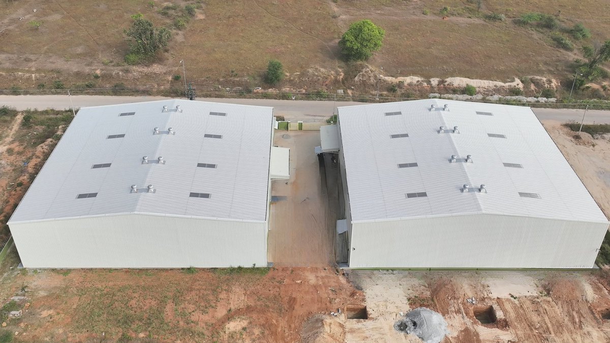 Nikithabuildtec's tweet photo. Nikitha is pleased to announce the completion of our #warehouse  project in Vasanthanarsapura

Scope of Work : Design, Fabrication &amp; Erection of structure.
Area : 11,500 SQFT
Tonnage : 50 MT

For more info
Call us at : +91 9606022834 / 9606022832
Mail: sales@nikithabuildtech.com https://t.co/48C9SJCKwl