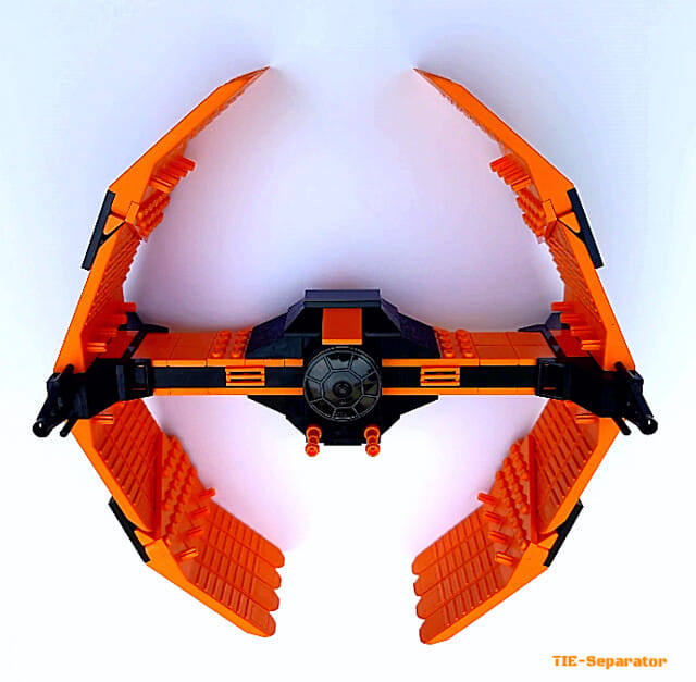 dennismons's tweet image. I... I didn&apos;t know you could do this #lego #seperator