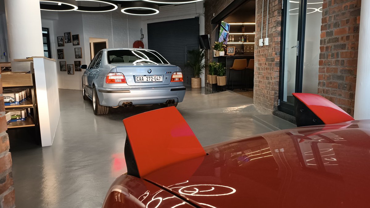 Good morning from our new CPT office! @CiroDeSiena has just put his @BMW_SA E39 M5 on display. Pop in for a coffee 🏁☕ Ciro's BMWs are looked after my the wonderful people @SMG_CapeTown