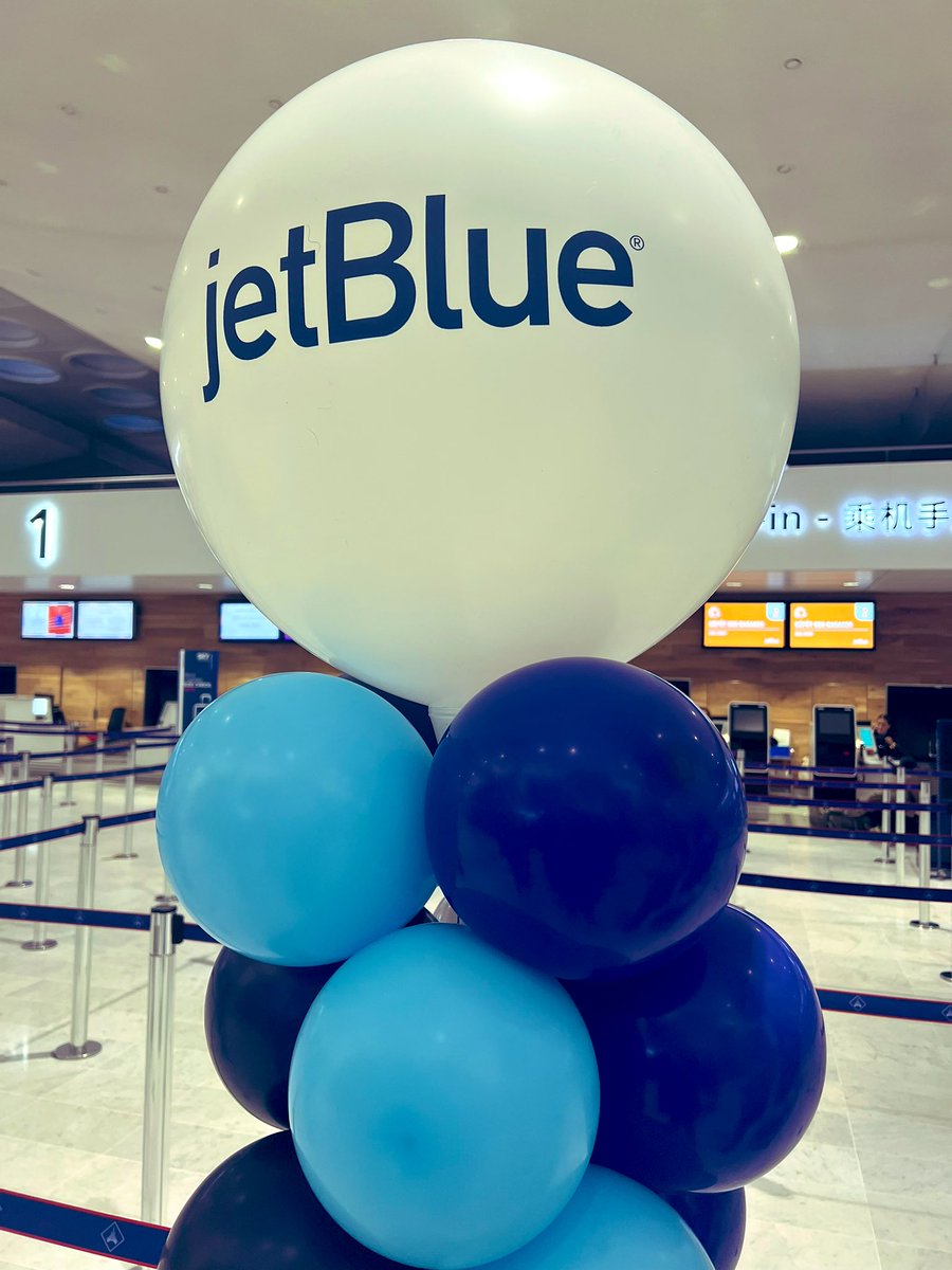 Ready to welcome first @JetBlue flight B6 33 from @BostonLogan to Paris CDG @GroupeADP !! Stay tuned, more to come today!! #jetblue #boston #paris #inaugural #travel #aviation #airlines