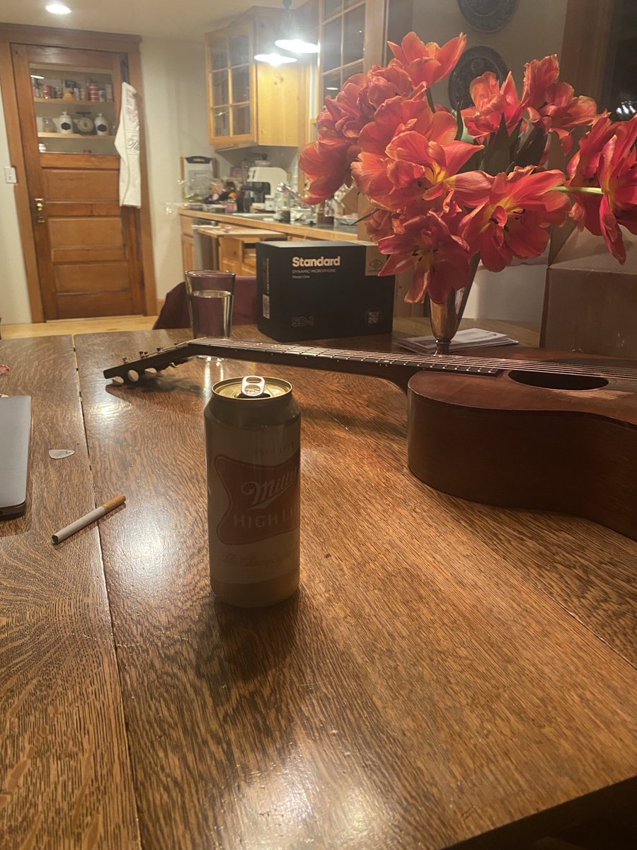 Back in the Hi-Life .. And wishing I was as cool as  ⁦<a href="/SteveWinwood/">Steve Winwood</a>⁩