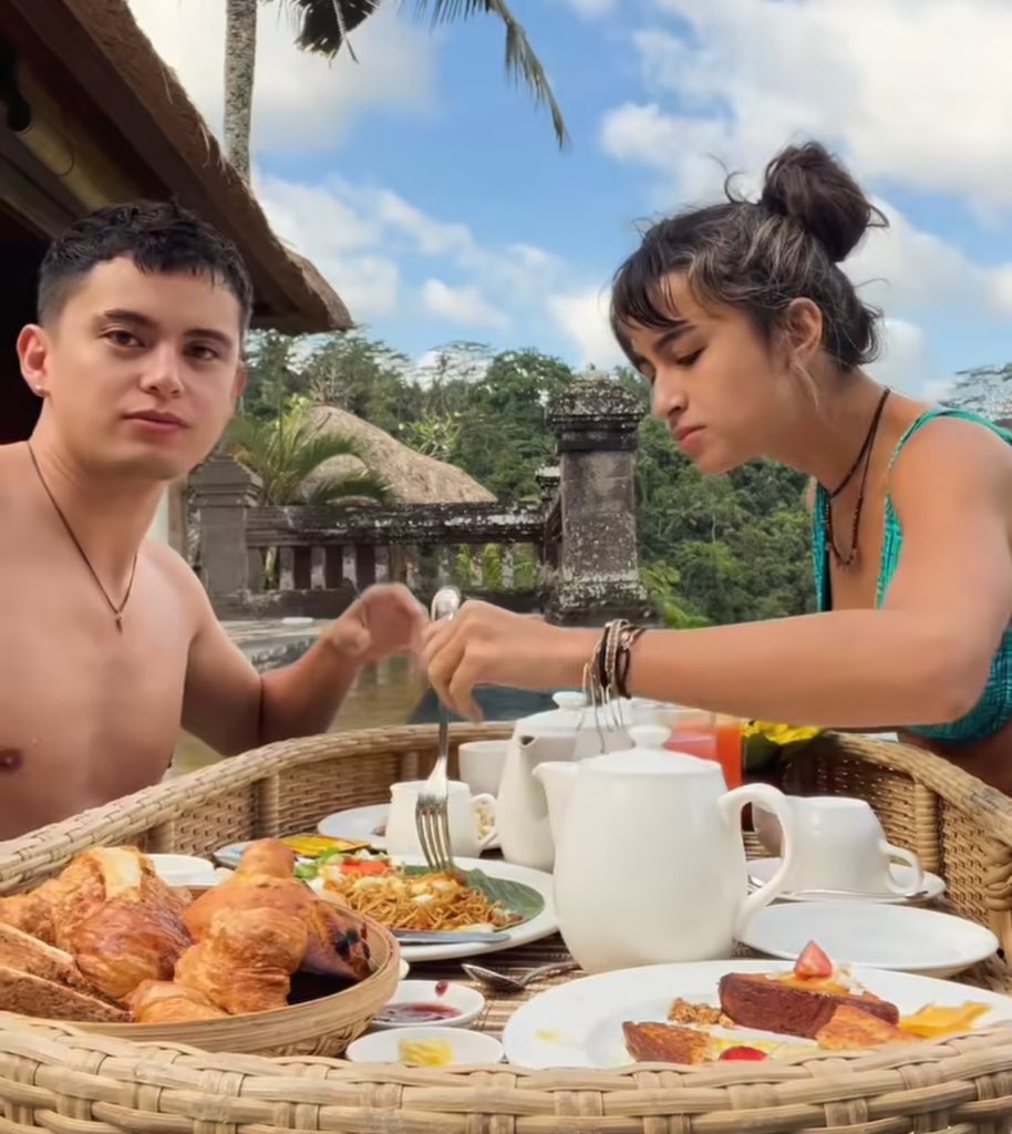 🌟 #JamesReid shared on Instagram his vacation in Bali, Indonesia, together with girlfriend #IssaPressman. A man of few words, he captioned the post with “One,” and the only word he said in the video is “wow.” 🏝️ 📸: @james