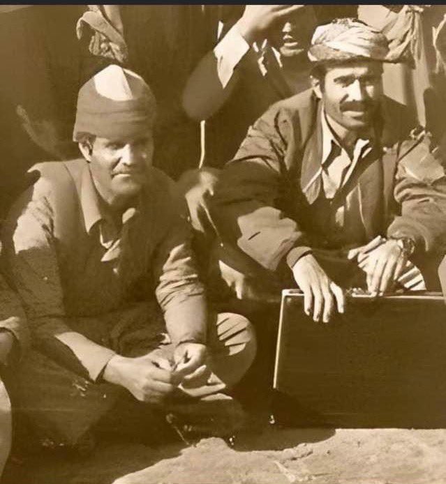 شەهیدانی فەرماندە
 شەهید : سەروان ئەحمەد جاویدفەڕ
 شەهید : سەرگورد کەریم عەلیار
 ئەندامانی کۆمیتەی ناوەندی حیزبی دێموکراتی کوردستانی ئێران و فەرماندەرانی هێزی پێشمەرگە
 ڕۆحیان شادو یادو ناویان بەرزو بەڕێز