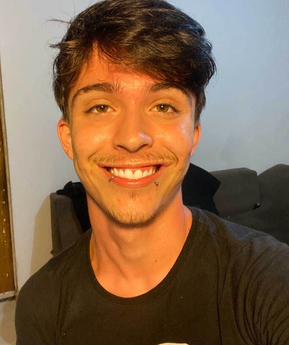 vitinhodograu66's tweet photo. Bonitinho pra te comer? https://t.co/DqGJBZtaRA
