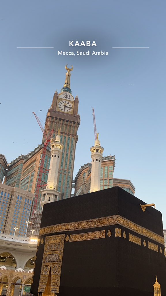 almukhini49's tweet photo. الحمدالله اللذي بلغني هواءُ مَكه وسَكينَتُها ، الحمدالله على تمام  العْمره في خير الشهور ، اللهم تقبلها وإجعلها عمره مقبوله ، اللهم إني أستودعك أدعيه فاض قلبي بها ، اللهم تقبل منا ولا تترك لنا دعاء إلا وقد أجبته ولا ذنباً إلا غفرته …🕋🤍 https://t.co/nOSePiOIHN