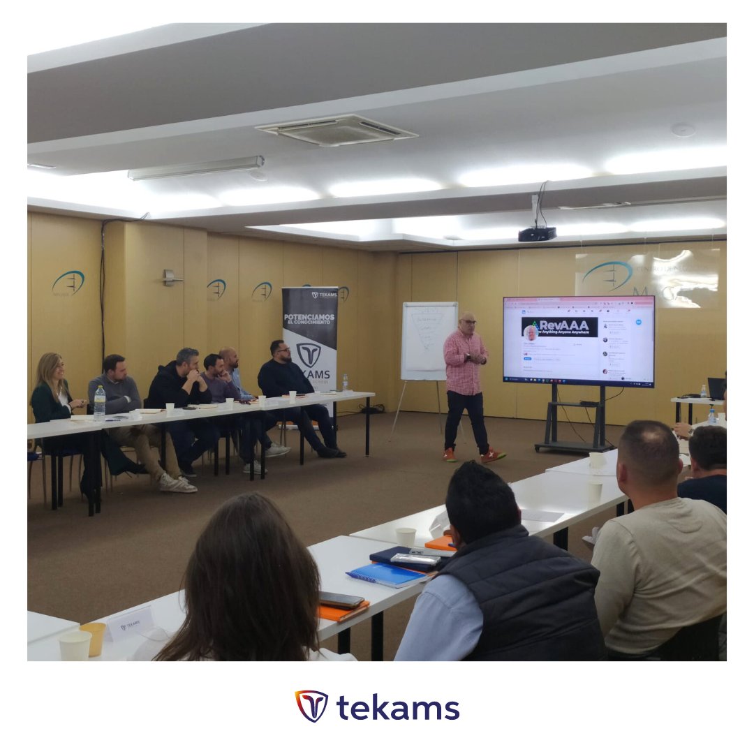 🔵 XVIII edición del Programa de Capacitación Comercial de Tekams 🔵

En la XVIII edición de nuestro programa de Capacitación Comercial contamos con la ponencia de Javier Gómez, que enseñó a nuestros alumnos las mejores skills de Marketing Online Aplicado a la Venta🔝🗣️