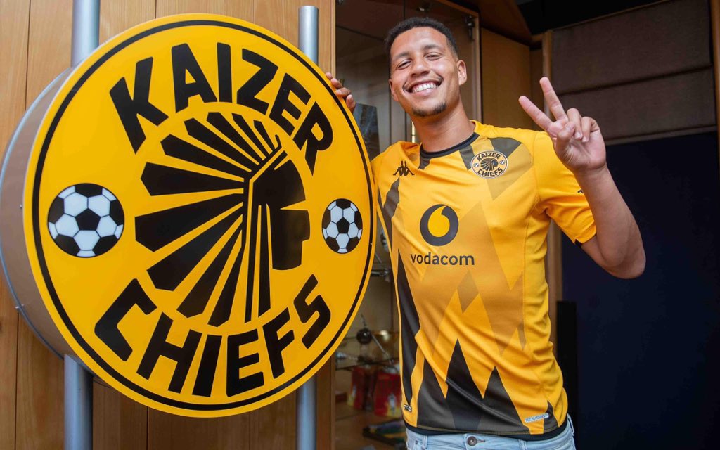 #YNews: Tributes are pouring in for #KazierChiefs defender #LukeFleurs who was shot and killed in a hijacking yesterday evening.

The 24-year-old, who was considered one of the brightest defensive prospects in the country, joined Chiefs in October after leaving #SuperSportUnited.
