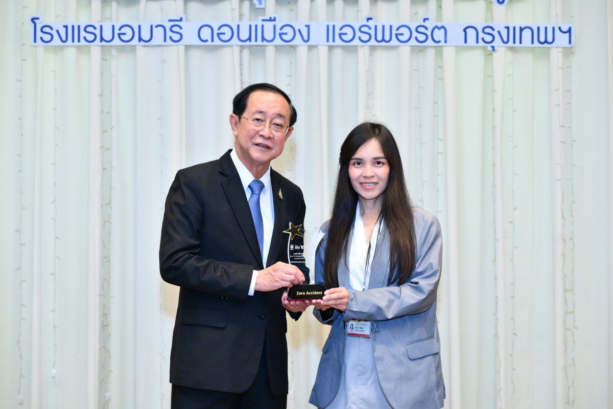 🏆 Our Lamphun plant in Thailand has been honored with the prestigious National Road Safety Model Organization Award! 🎉 To reduce traffic accidents and ensure our employees stay safe in their commutes, our team has implemented rigorous safety measures. 👏 #RoadSafety #Award