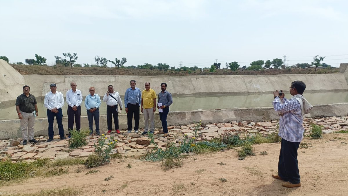 Joint visit of CGWB, Wapcos & Team of Zila Parishad Alwar has been conducted at ARS site Khera, Block Bansur, District Alwar constructed under Phase-3 of AR Project Rajasthan. @DoWRRDGR_MoJS