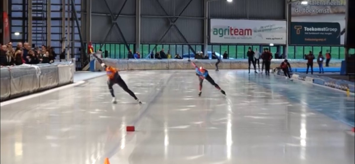 elviraSalet's tweet photo. NIEUW: #SEIZOEN 2024-2025 in #DevelopmentSprintTeamOOST 💙
Nout Tates vertrekt bij #NSV NY/#Stokvisdennen en maakt de overstap naar #DSTOOST ❄️Tatis gaat zich richten op de 500m en 1000m aankomend seizoen ❄️
@DeScheg @SportDeventer https://t.co/YIndVDuVcm