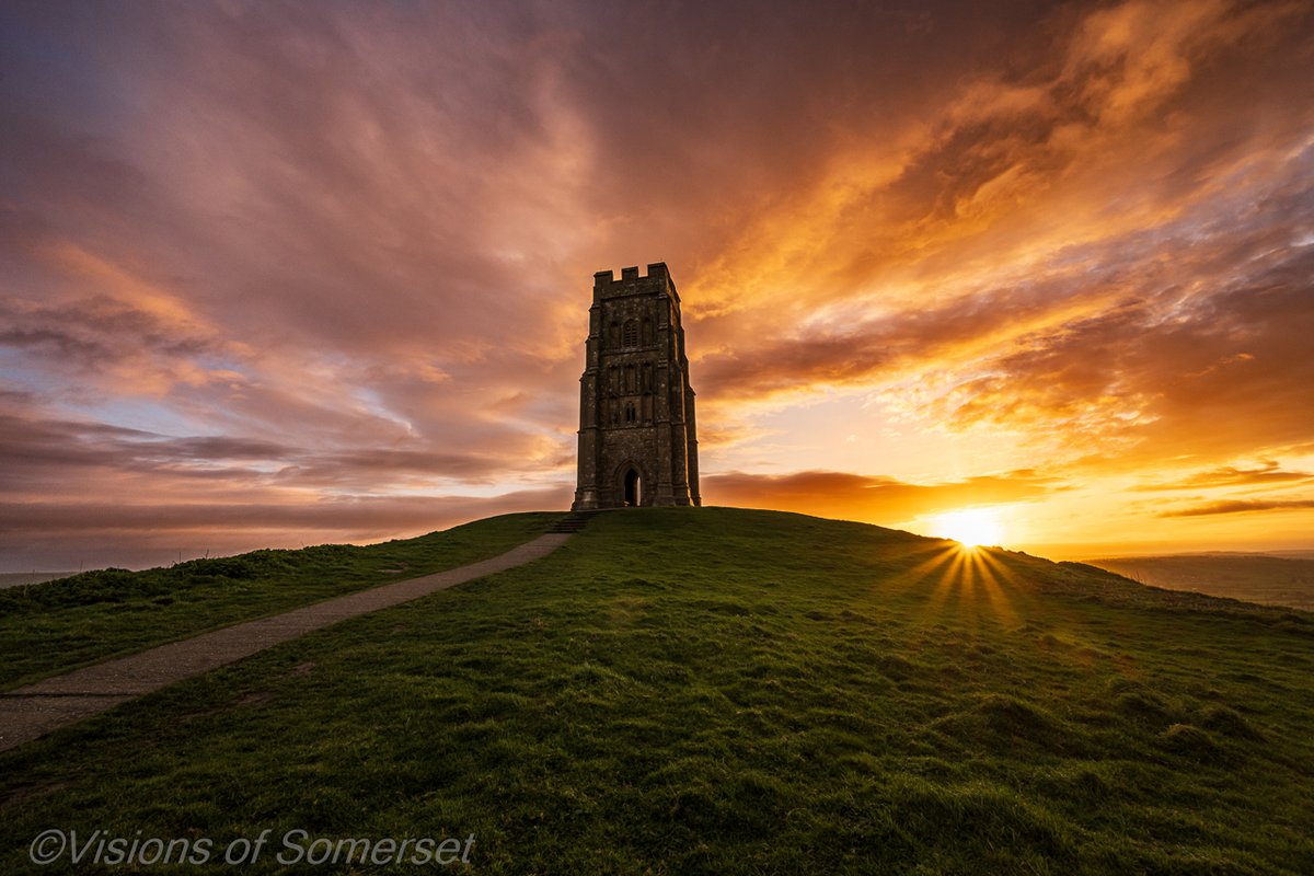 Quite a stormy feel to today's sunrise picture. Taken on Glastonbury Tor this morning.