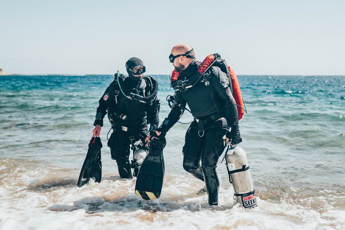 divesoft's tweet image. Gives a new meaning to "Out Of Office".

photo: Daniel Válek
divers: Jakub Šimánek, Jakub Slama
location: Dahab / Egypt
units: Liberty Light
local support: Scuba Seekers

divesoft.com/light