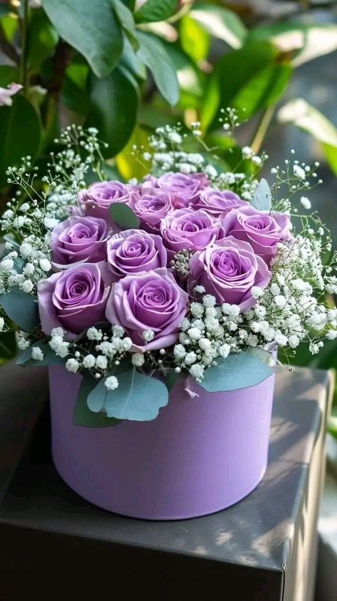 ___ 💜 СЧАСТЬЯ всем побольше!!!
       ЖИЗНИ всем подольше!!!
    МОЛОДОСТИ вечной!!!
 ТЕПЛОТЫ сердечной!!!
  --------------------------------
        --------------------------------💜___