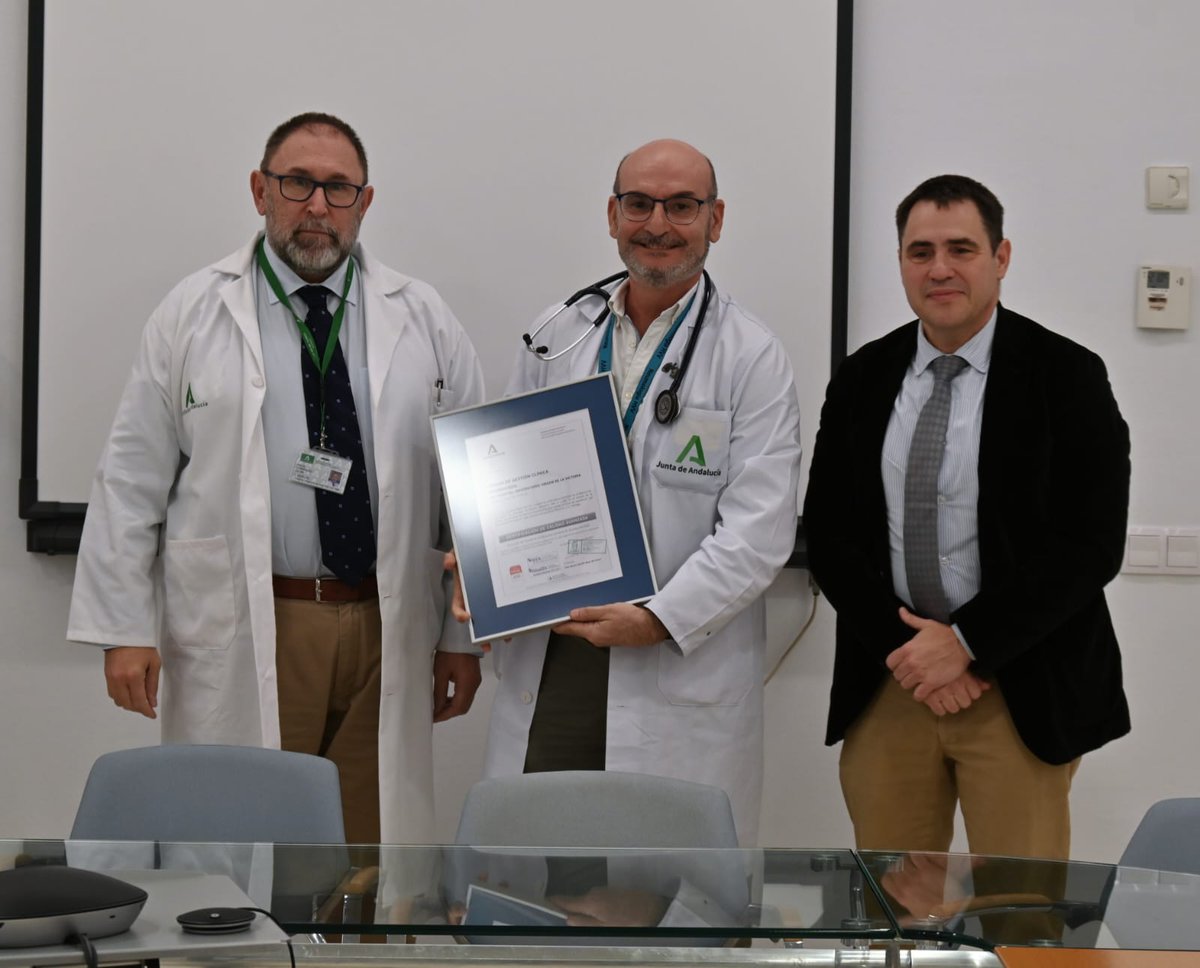 La unidad de Neumología del 🏥<a href="/HUVV_SAS/">Hospital Clínico Virgen de la Victoria</a> de #Málaga recibió ayer la #certificación de #calidad <a href="/calidadACSA/">Agencia de Calidad Sanitaria de Andalucía</a> en nivel `Avanzado´🎖️.