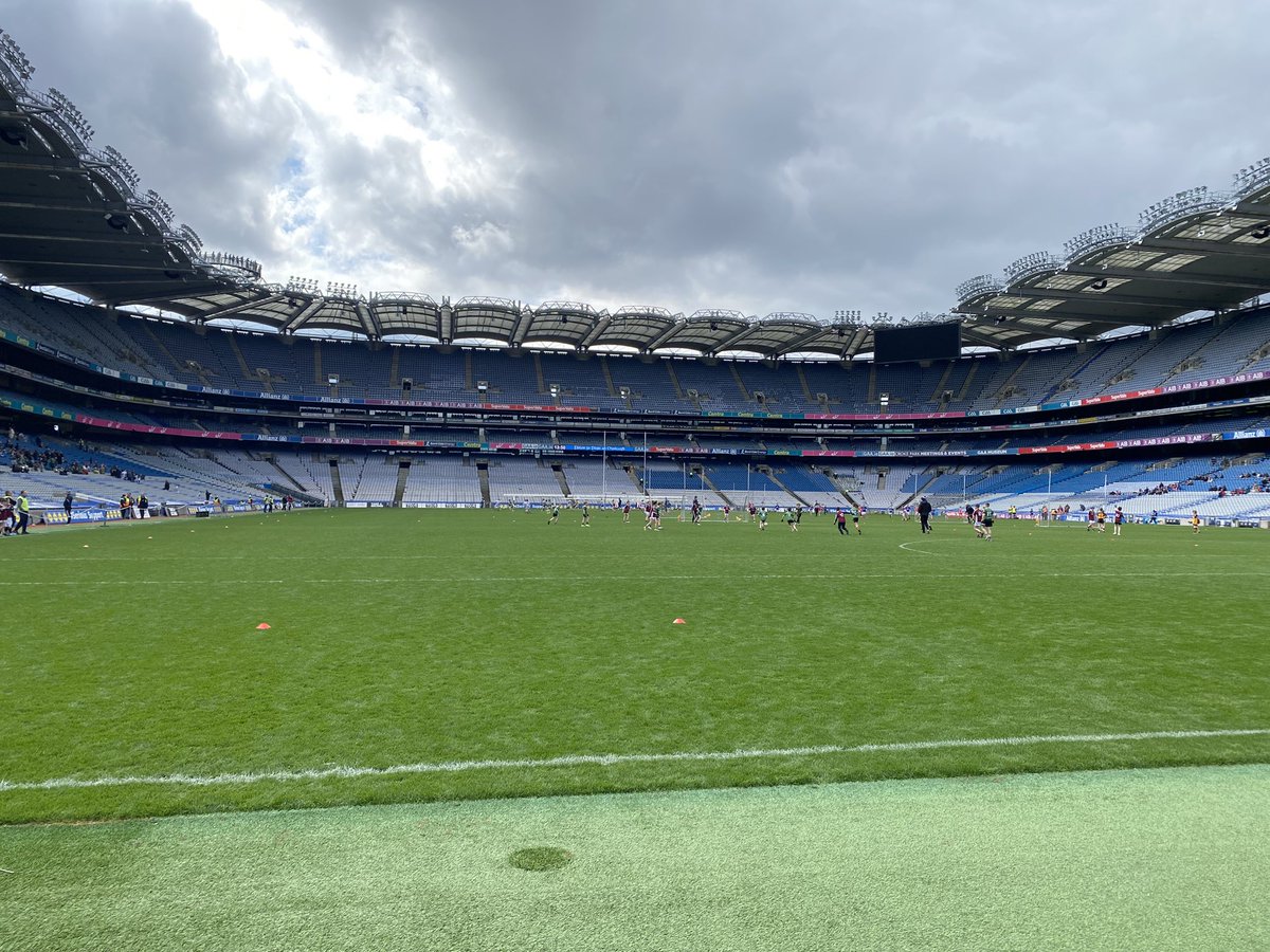 Another Big day today for day 2 of our U11’s who are participating in the Croke park ‘Play & Stay’ experience here at HQ. 

@Croans 
@GAAKilmore 
@StDominicsClub 
@FaithleachsGAA 
@st_barrys 

Hope you all have a great day 
💛💙💛💙 
#rosgaa