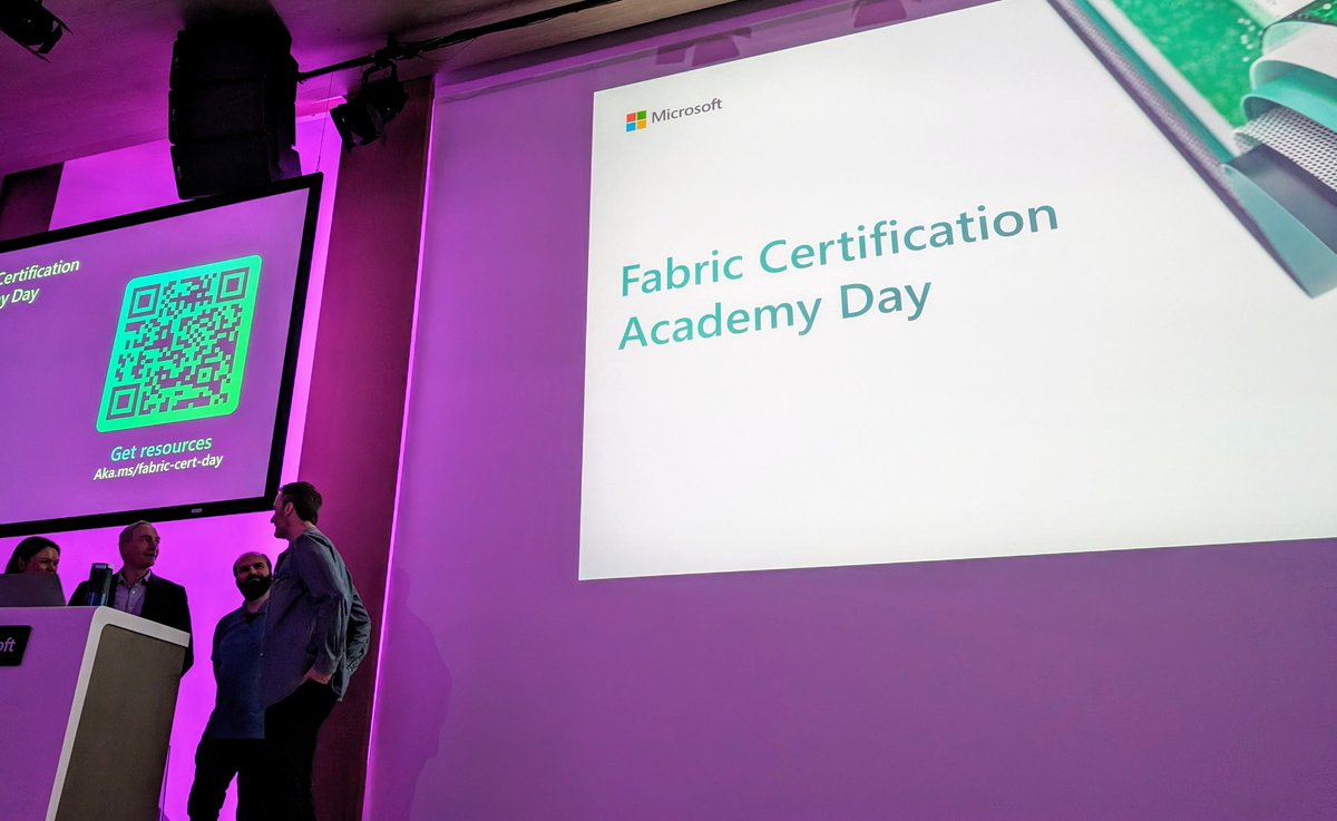 Grosse audience (plus de 100 participants) au Fabric Certification Academy Day chez Microsoft France. Une journée animée par @cmaneu et @FredericGisbert @cellenza et le @ClubFabricFR sont bien dans la place !