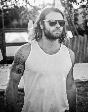 Jes912's tweet photo. In quale universo,
QUESTO è meglio di ---> QUESTO?
#GrandeFratello https://t.co/OF8UB1dmkx