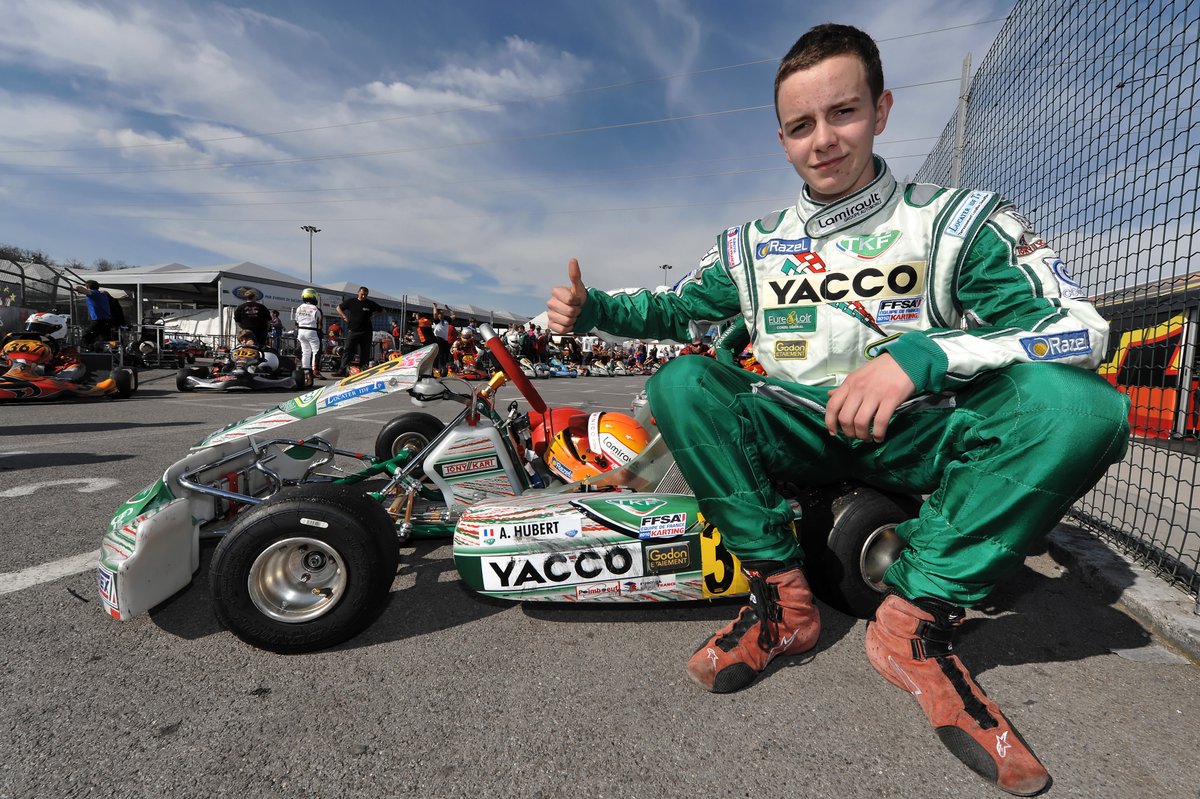 La première édition du Trophée Anthoine Hubert arrive en mai à Angerville 🏆💙🤍❤️ Ouvert à quatre catégories - Mini 60, Nationale, Sénior, KZ2 - ce nouveau rendez-vous Karting de début de saison sera organisé sur la piste du Circuit International Anthoine Hubert du 9 au 12 mai.…